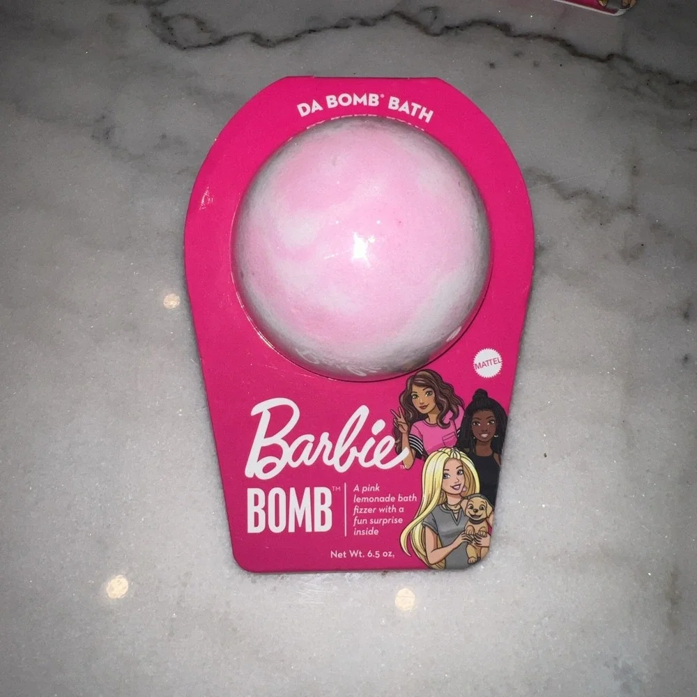 Da Bomb Barbie‎ Bath Bomb 3 Pack Pink Lemonade Bath Fizzer w/ Surprise Inside